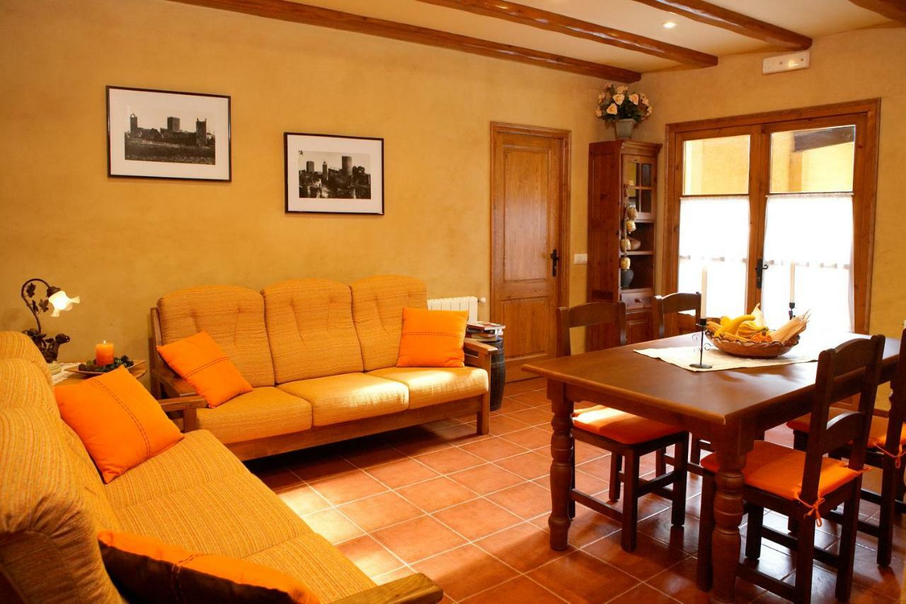 Turisme Rural Ca L,Anguila Casa de hóspedes Peratallada Exterior foto